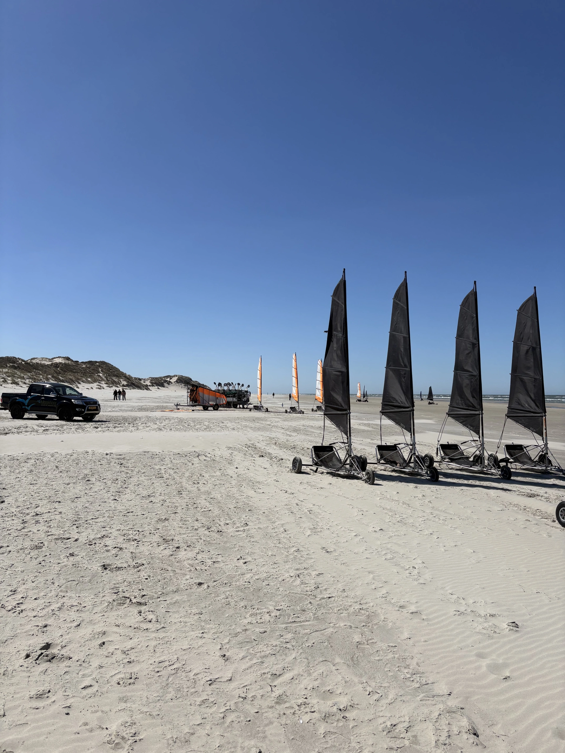 Blokarten op het strand van Terschelling bij MooiWeer